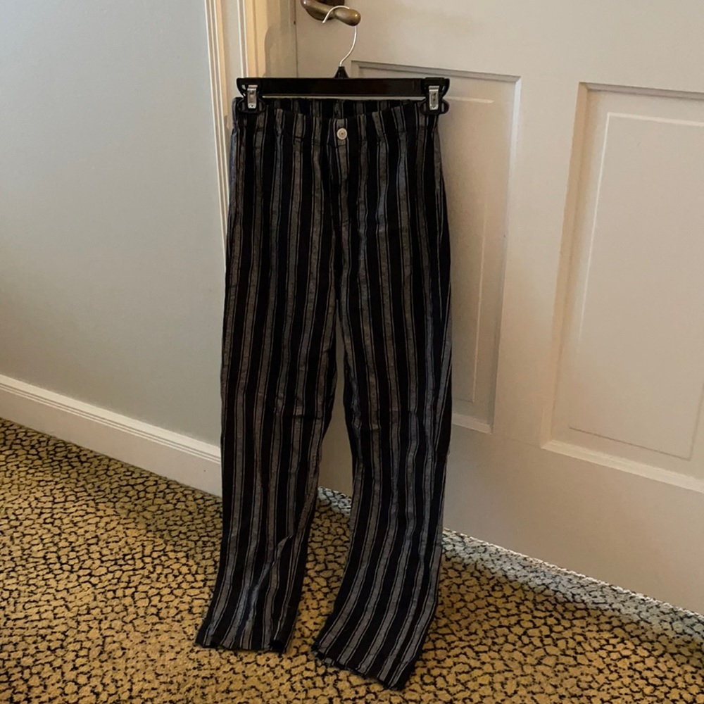 Brandy Melville pants. 20$.